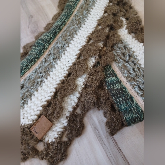 Fossil Knit Scarf Natural Colors Green, Brown, Cream - Picture 4 of 7